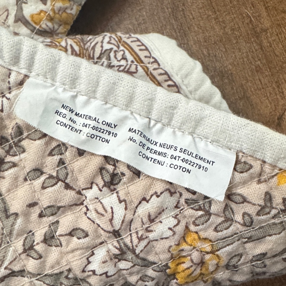 Quilted Table Runner - Yellow and Gray Floral - Picture 7 of 9
